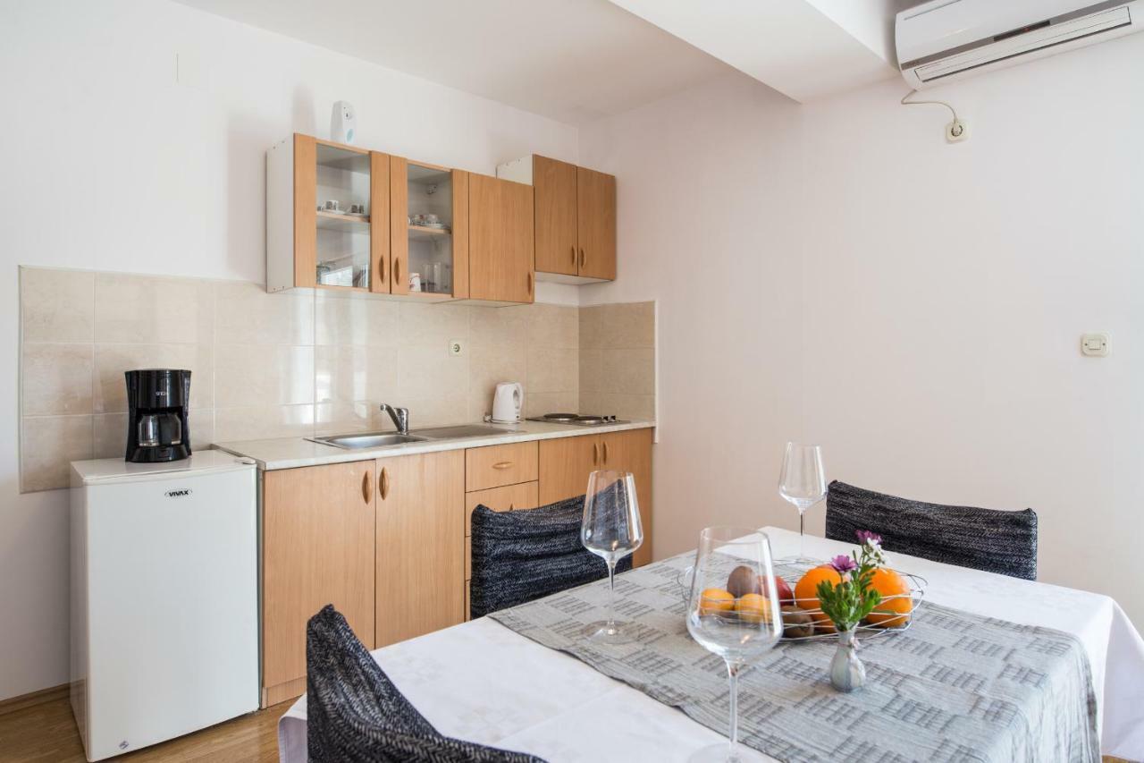 Apartments Barbir Ploce  Extérieur photo